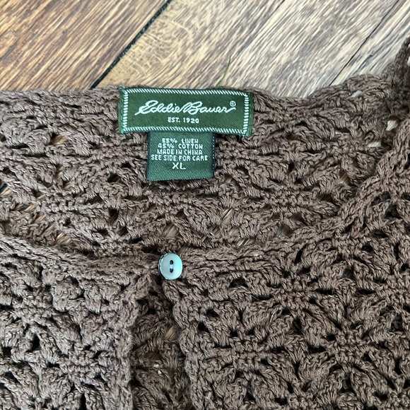 Women’s Eddie Bauer Sweater - Picture 2 of 3